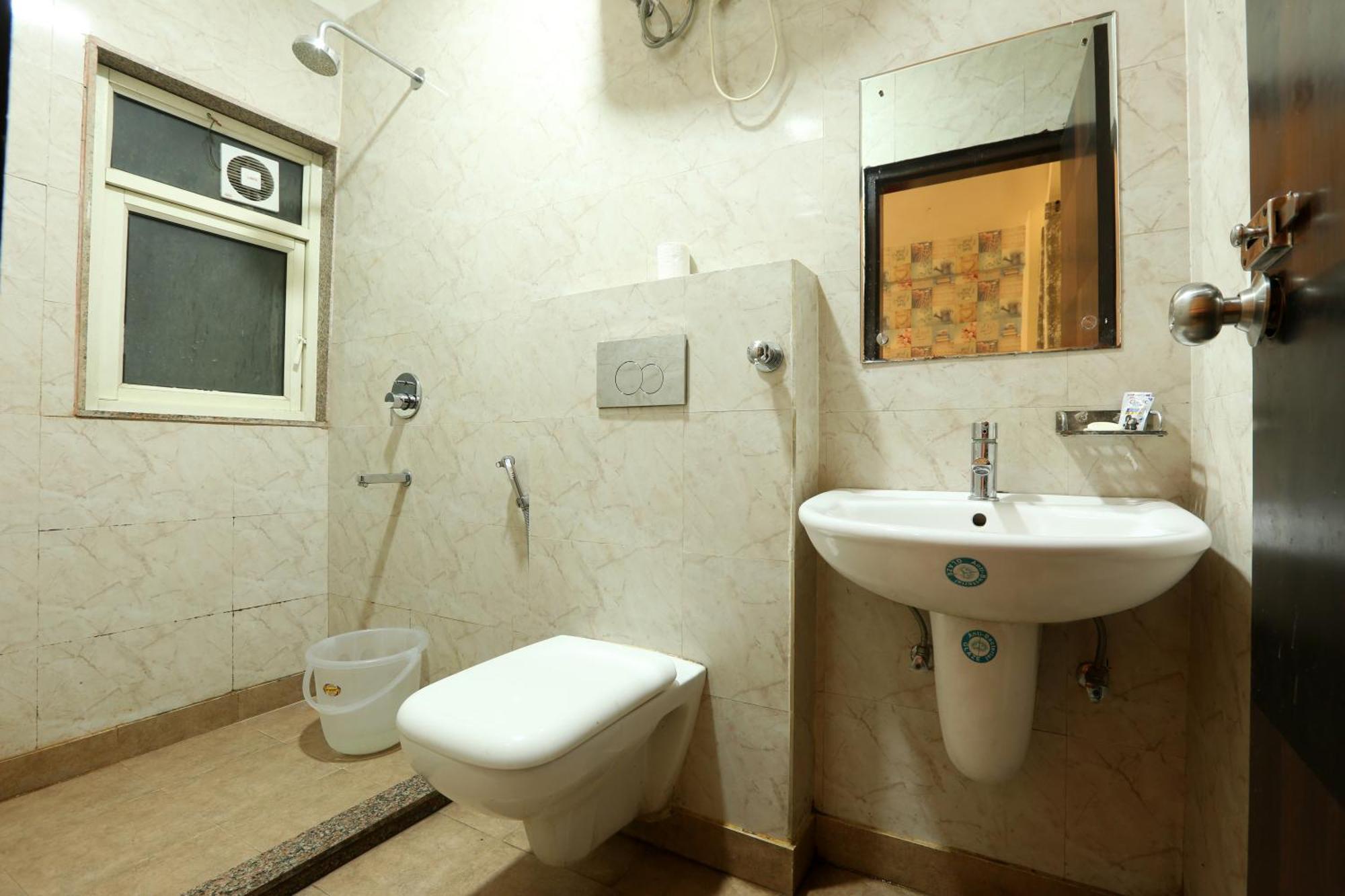 Hotel Ark Wood At Airport نيودلهي المظهر الخارجي الصورة